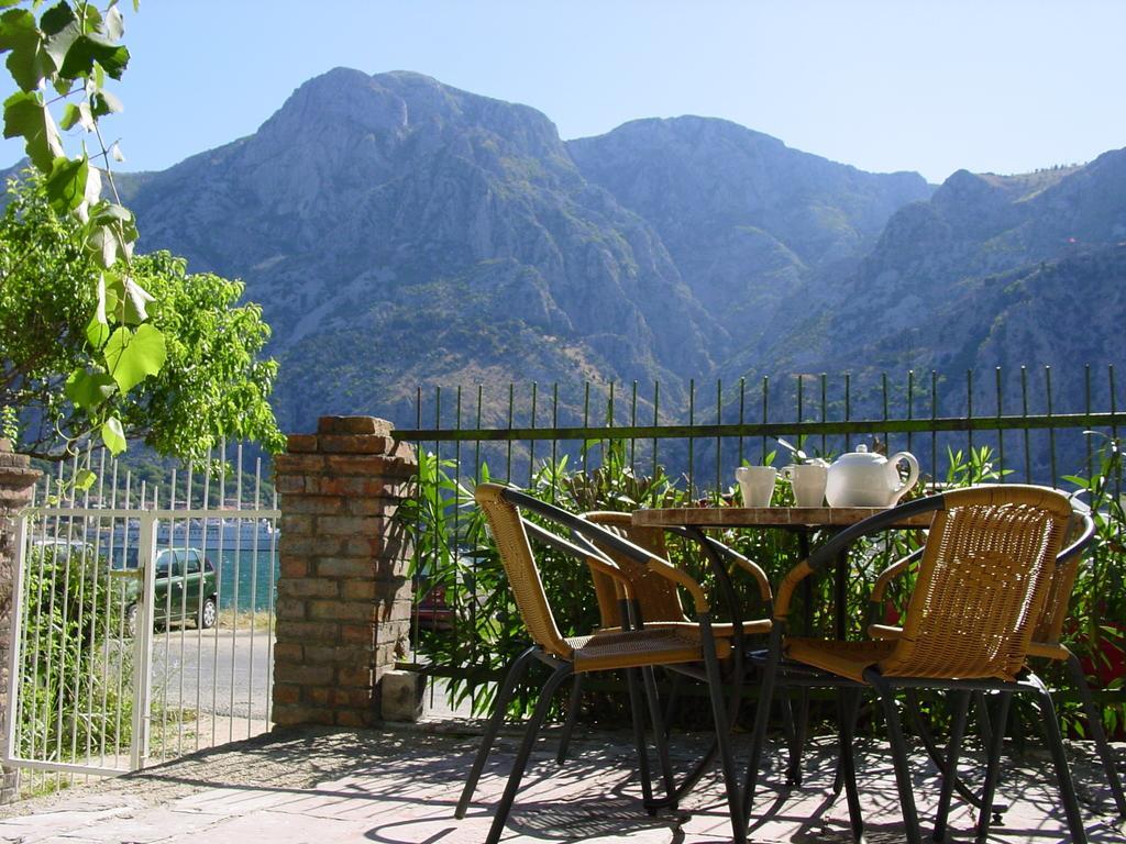 Apartment Mimosa Kotor Room photo